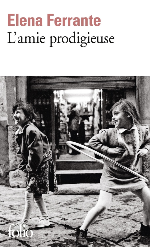 L'amie prodigieuse: Enfance, adolescence